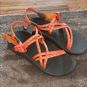 Womans Chaco Sandals EUC!